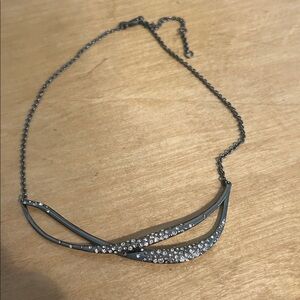 Elegant Silver Necklace with Crystal Accents